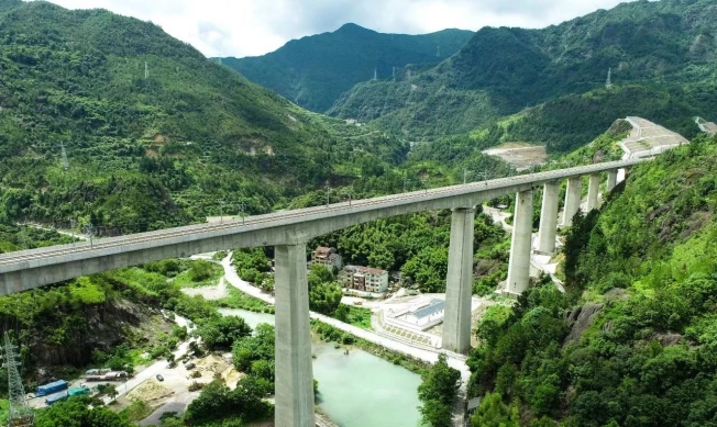 1725870605890471.jpg 5.jpg