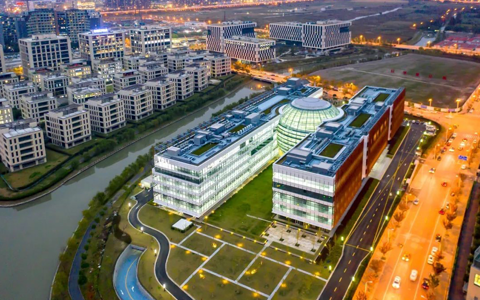 上海交通大學(xué)李政道研究所實驗樓 